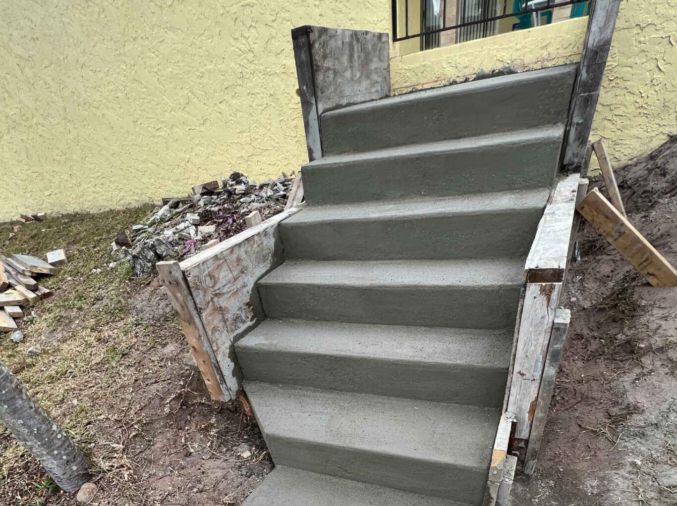 Concrete steps challenging